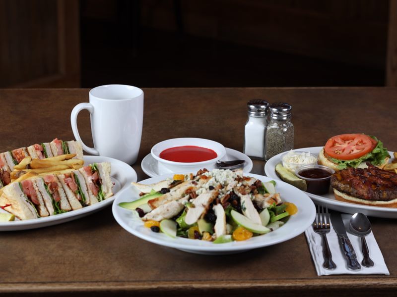 Benny's Place food